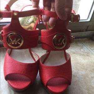 Michael kors red heels